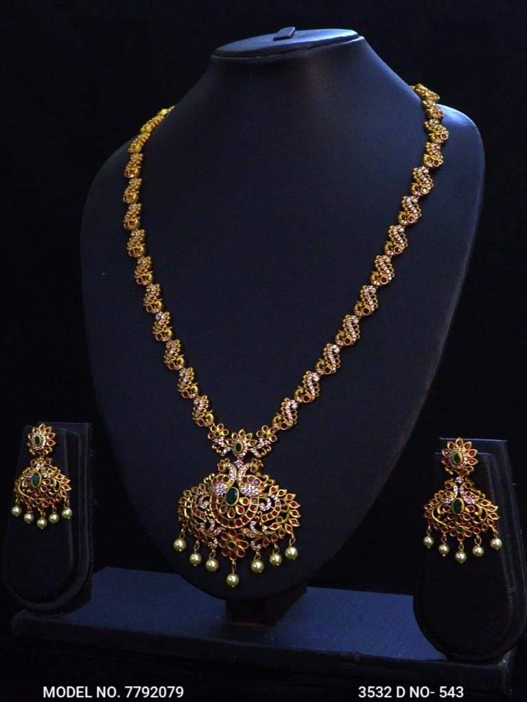Opulenza Baroque Antique Choker Set