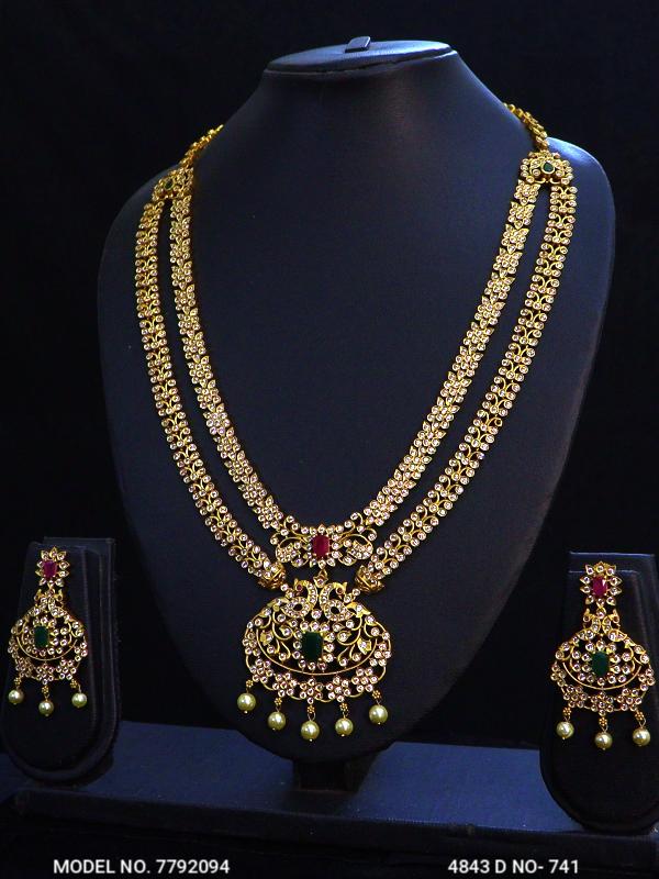 Ciel Sereno Bezel-Set Royal Heritage Collar