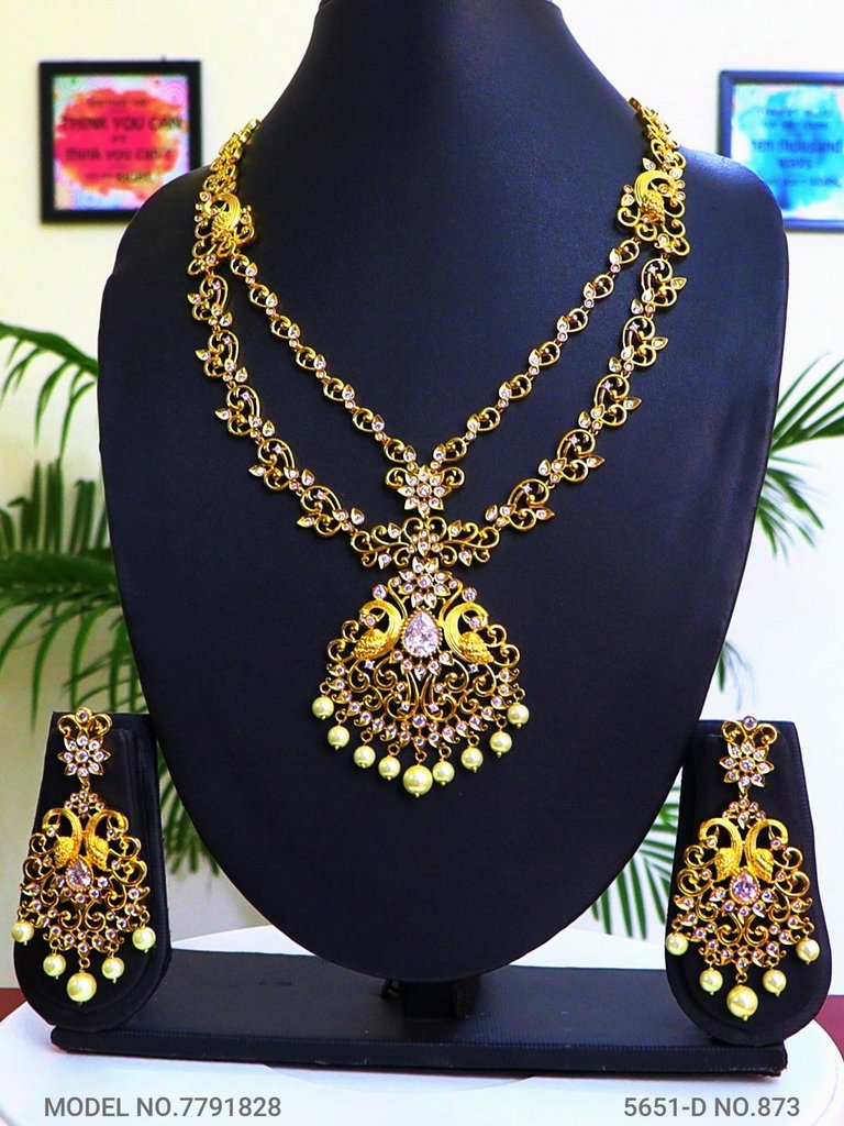 Capri Radiant Baroque Filigree Necklace